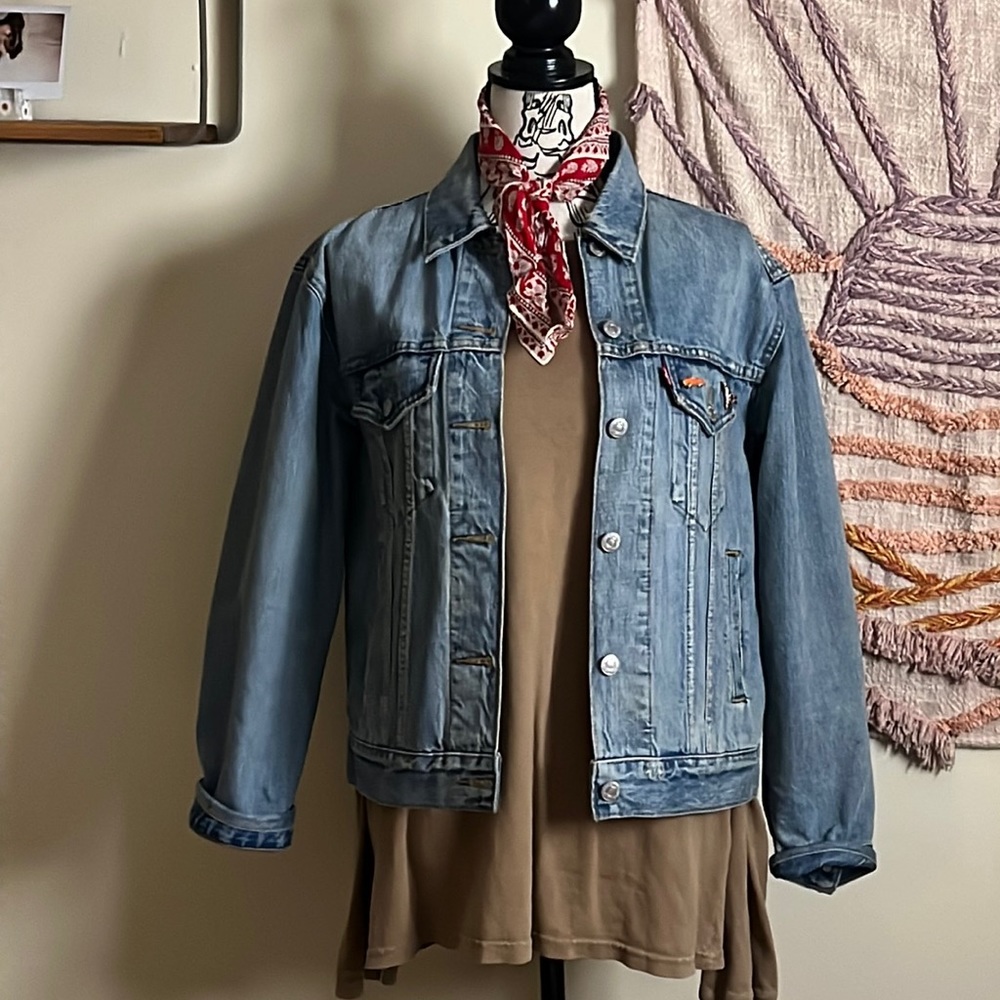 Levi’s Oversized Boyfriend Jacket